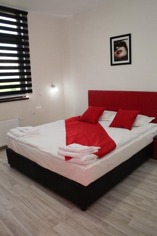 Incanto Family Hotel Sevlievo Room photo